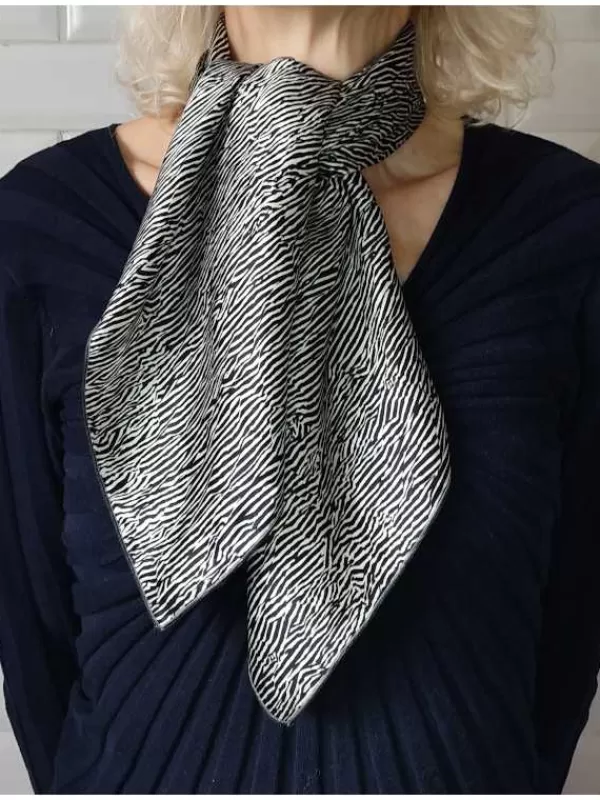 Outlet Mon Foulard en Soie Foulard Carré en soie femme CBF2474